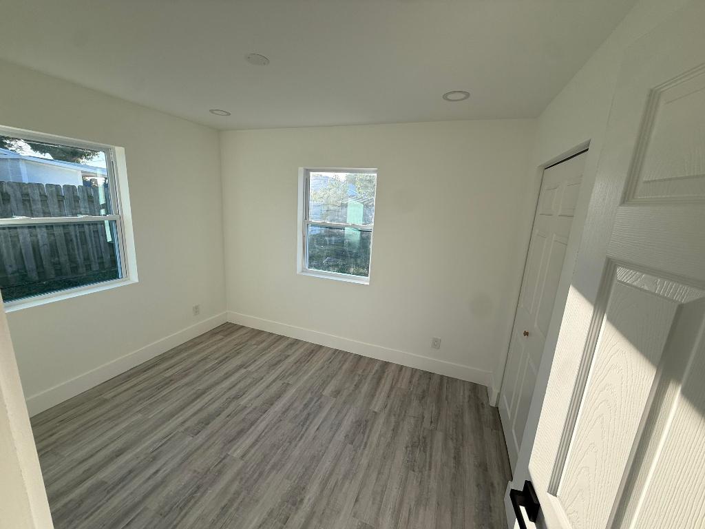 GOLFVIEW HGTS PL 8 IN PB 24 PGS 103 & 104 - Residential