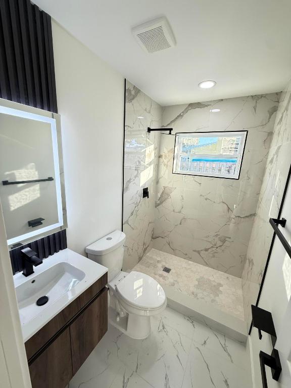 GOLFVIEW HGTS PL 8 IN PB 24 PGS 103 & 104 - Residential