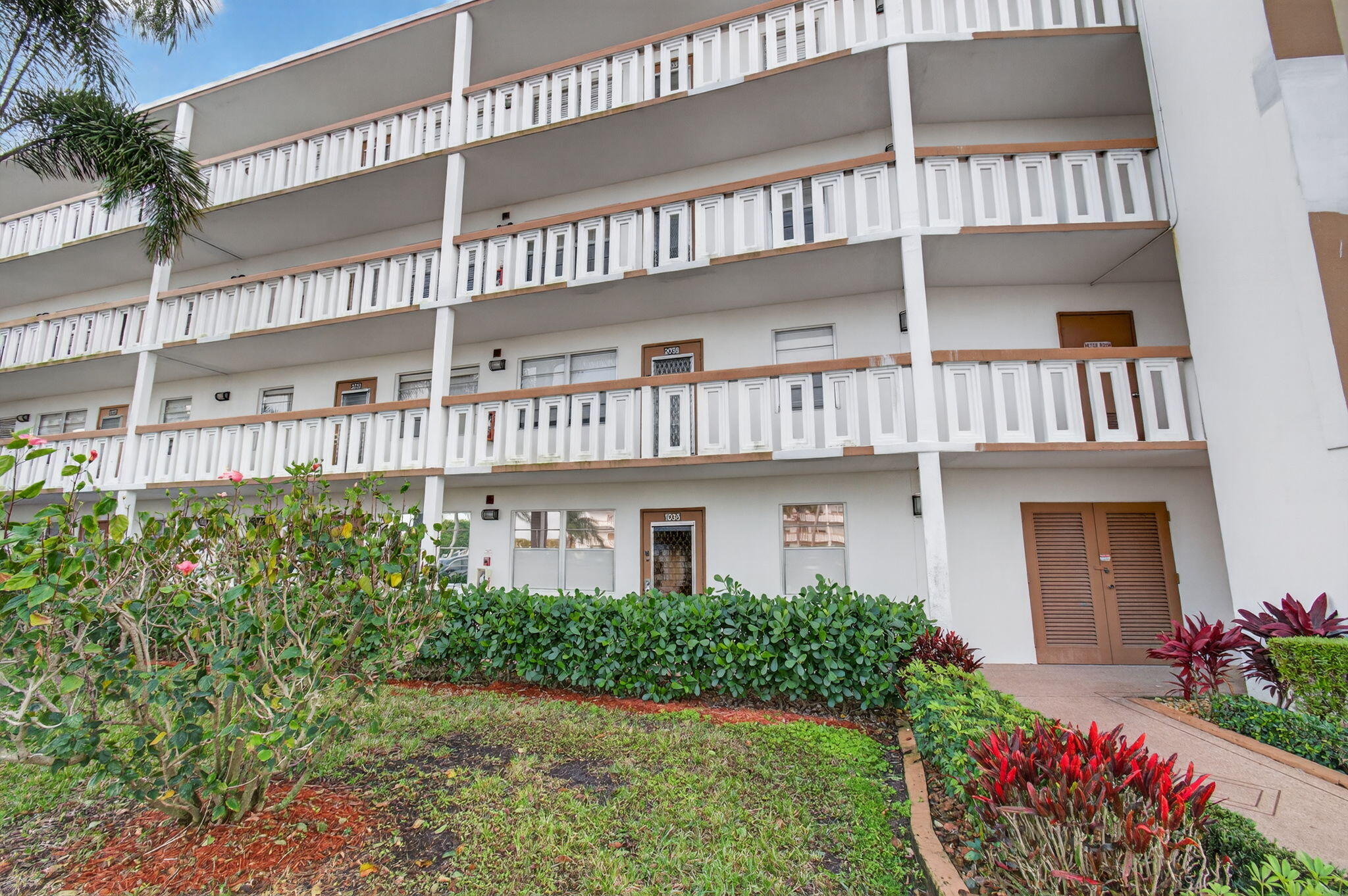 CENTURY VILLAGE - Residential