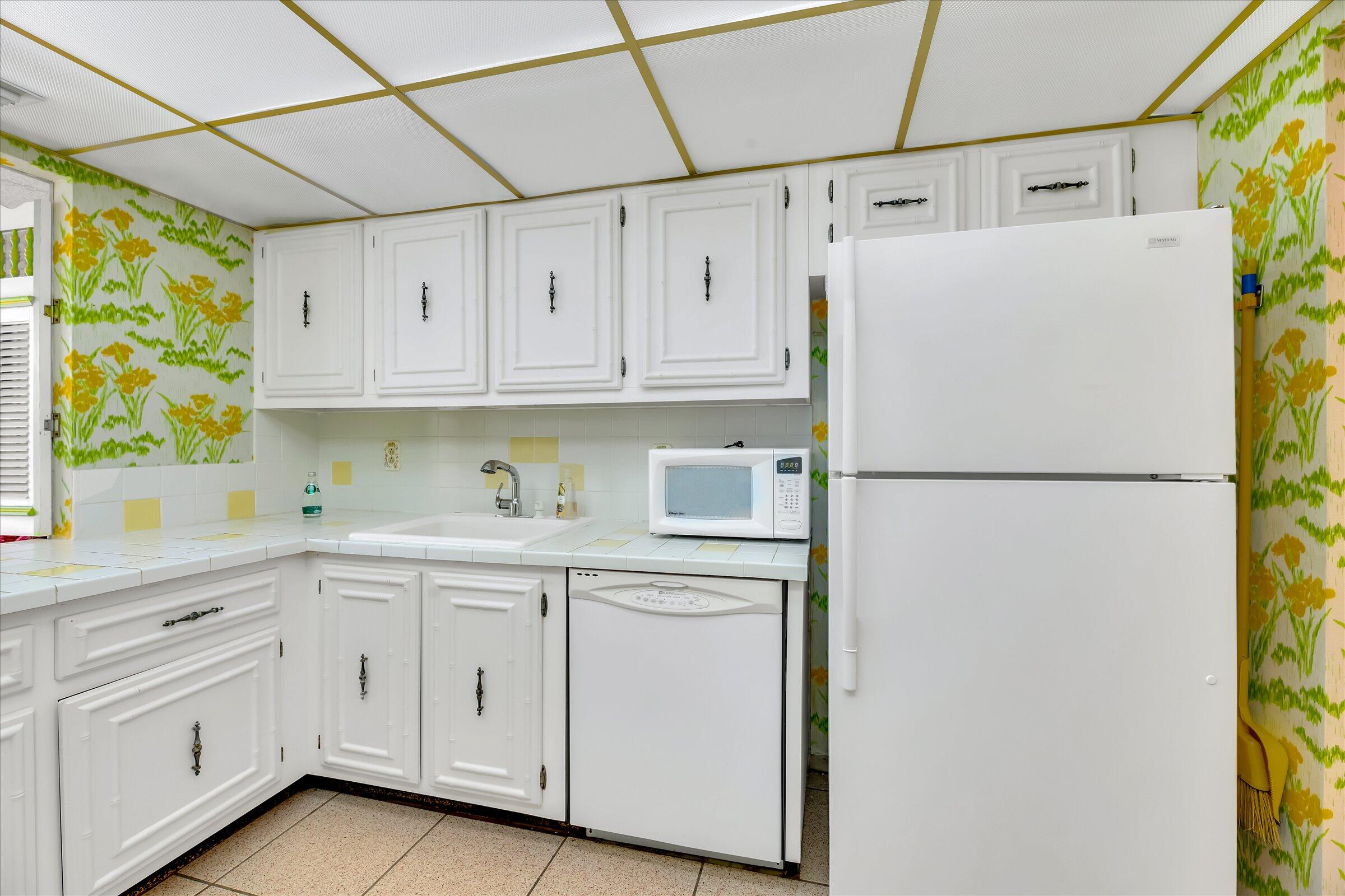 DESOTO PARK CONDO - Residential