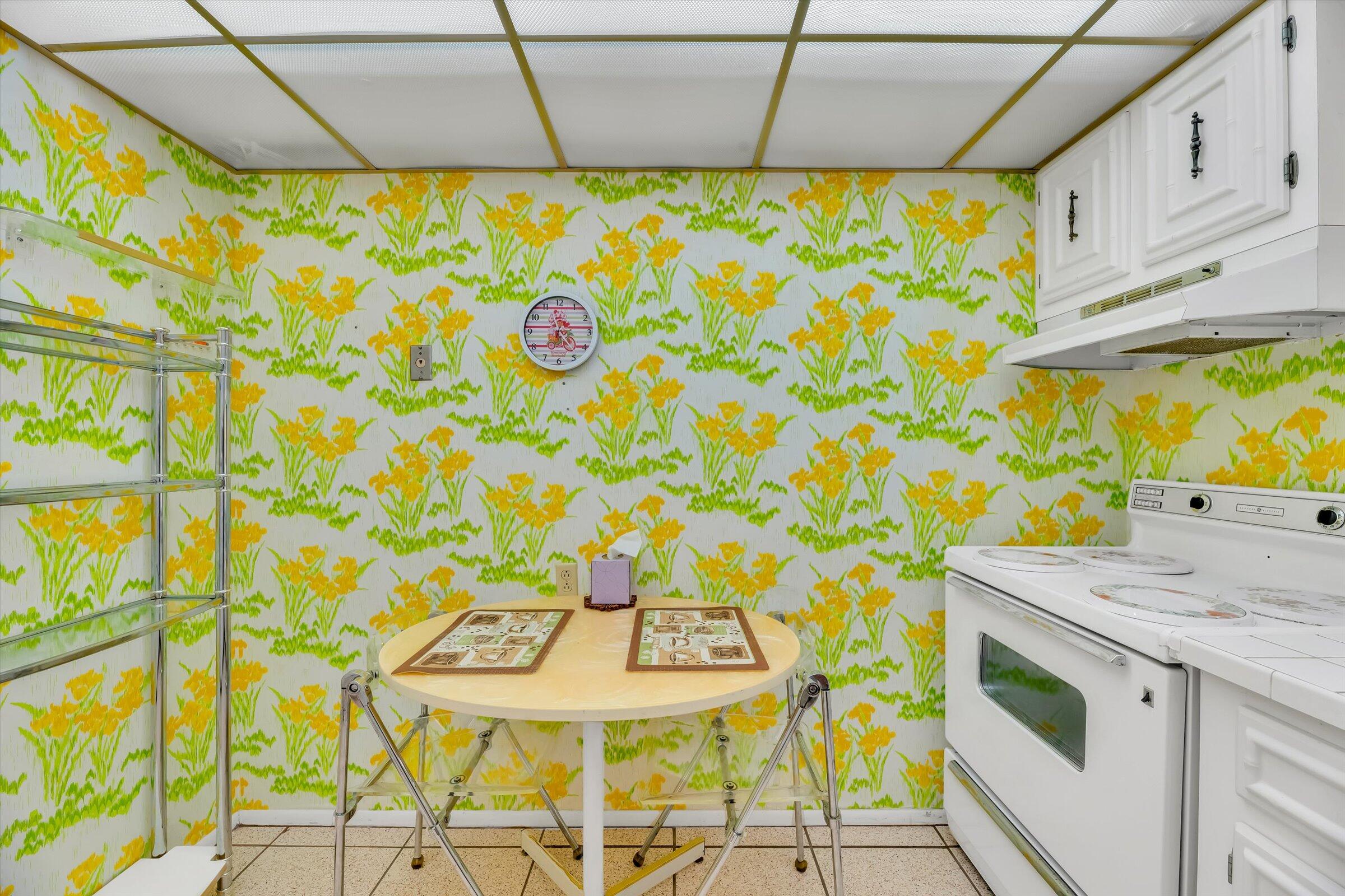 DESOTO PARK CONDO - Residential