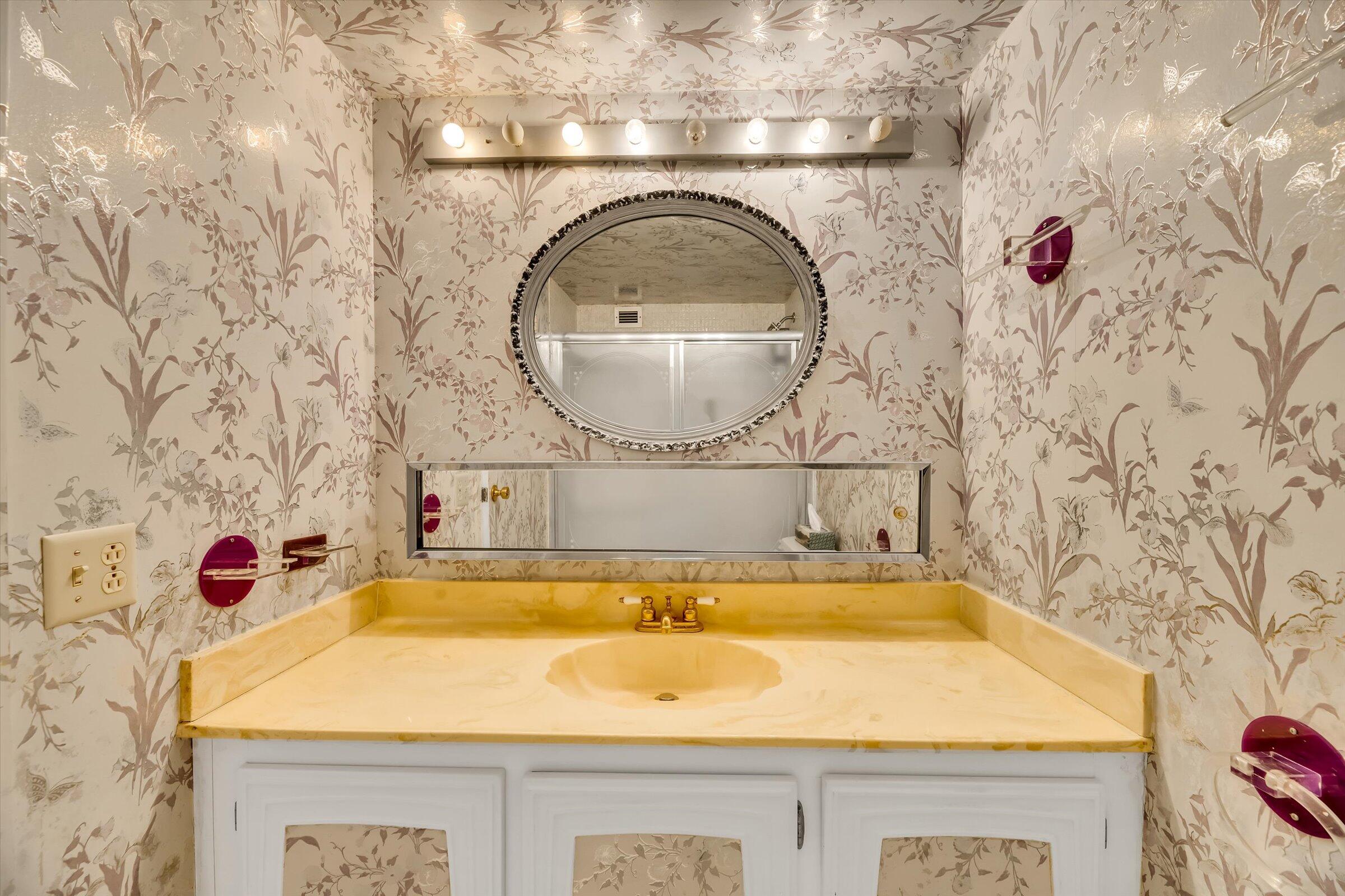 DESOTO PARK CONDO - Residential