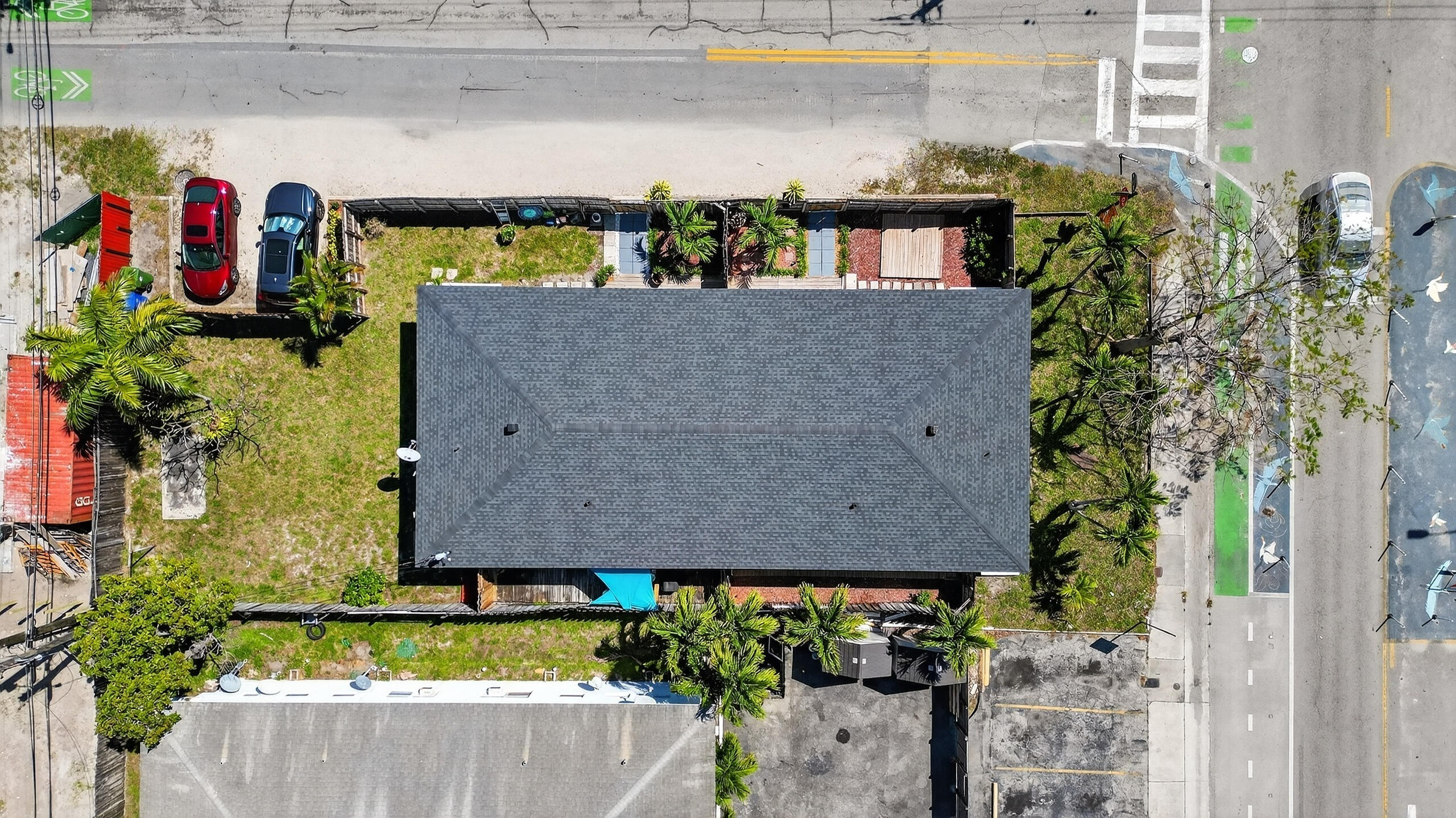 1100 NE 15th Avenue 1-2