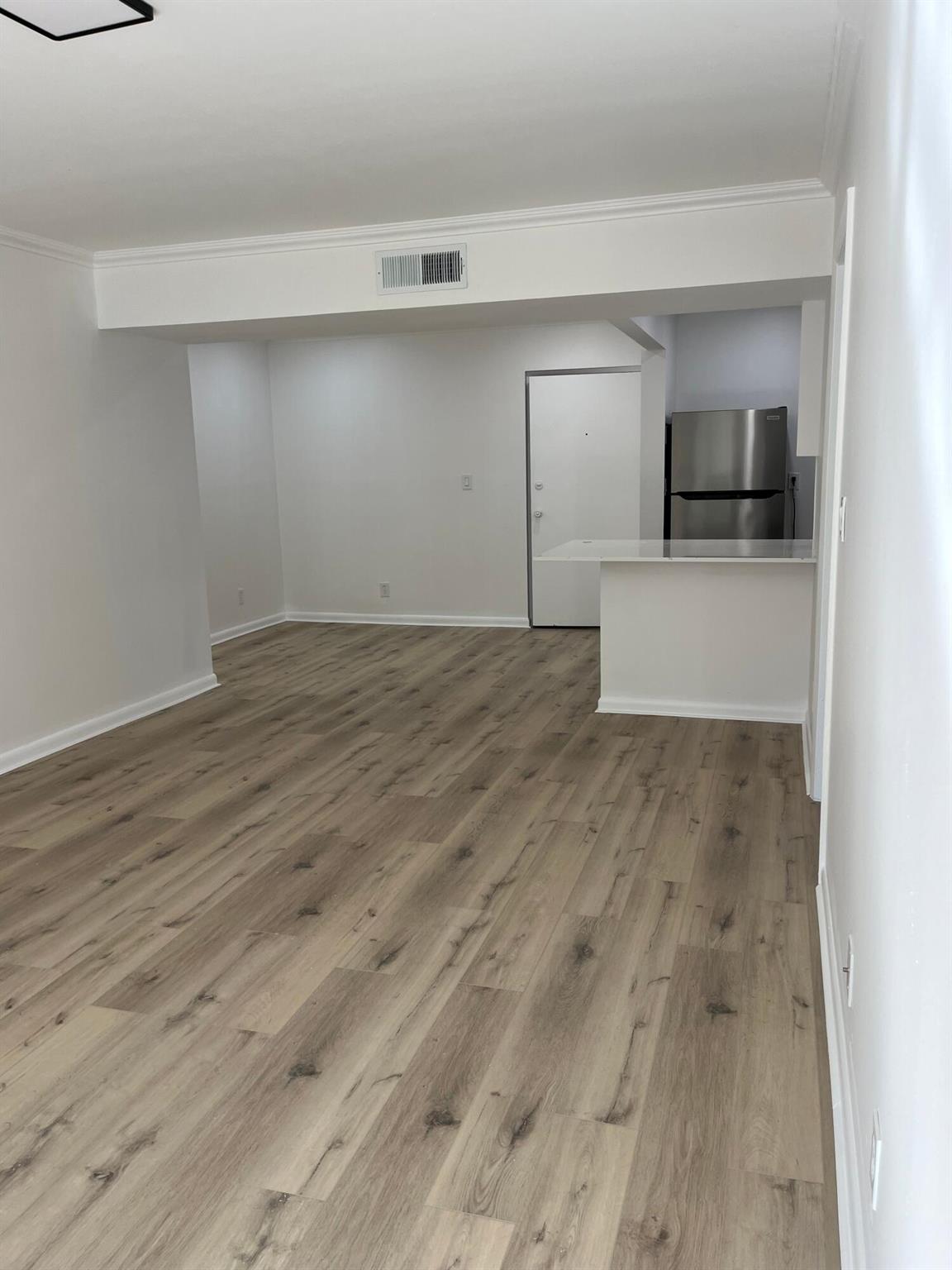 CASA DEL RIO CONDO - Residential Lease