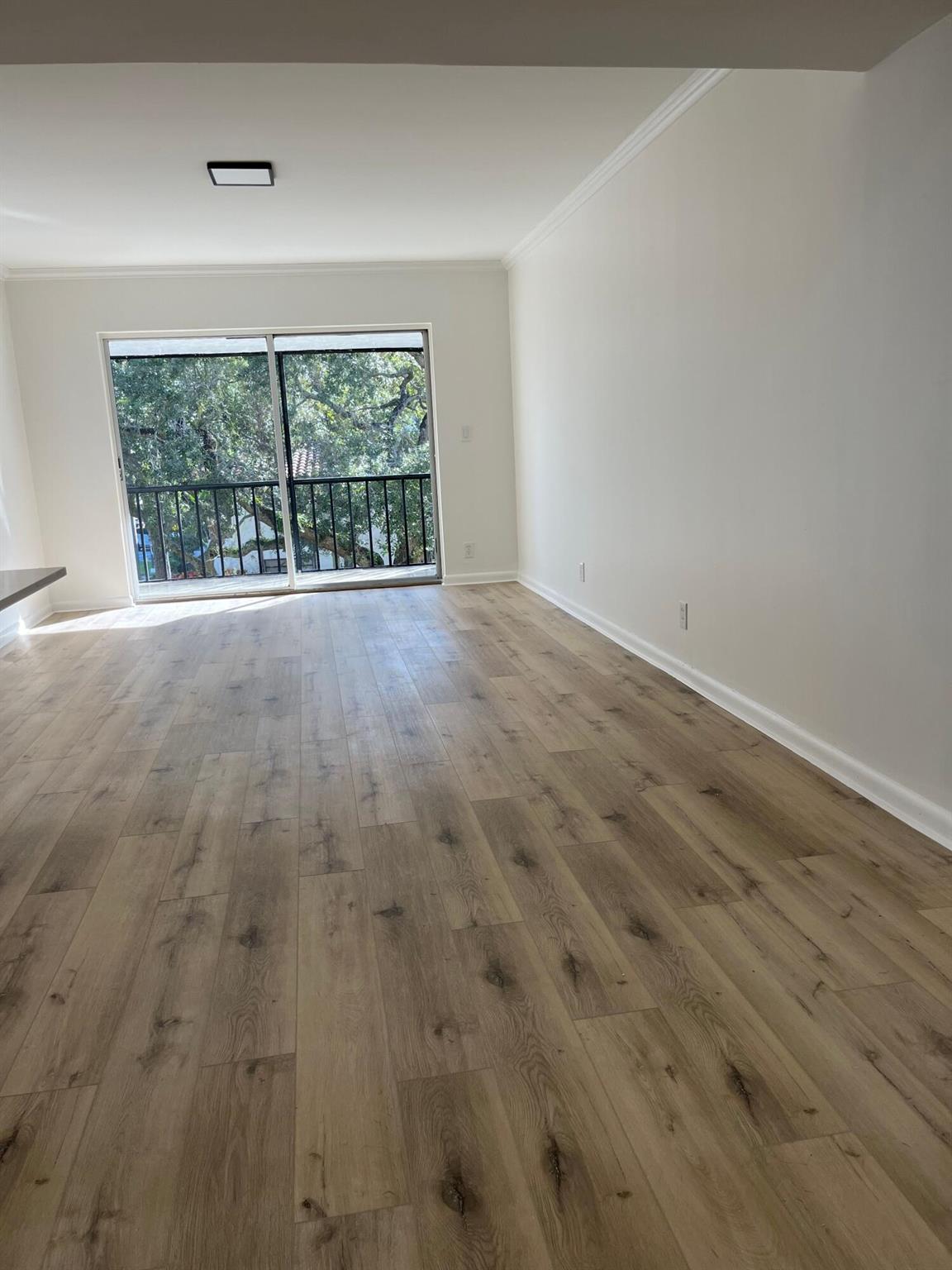 CASA DEL RIO CONDO - Residential Lease