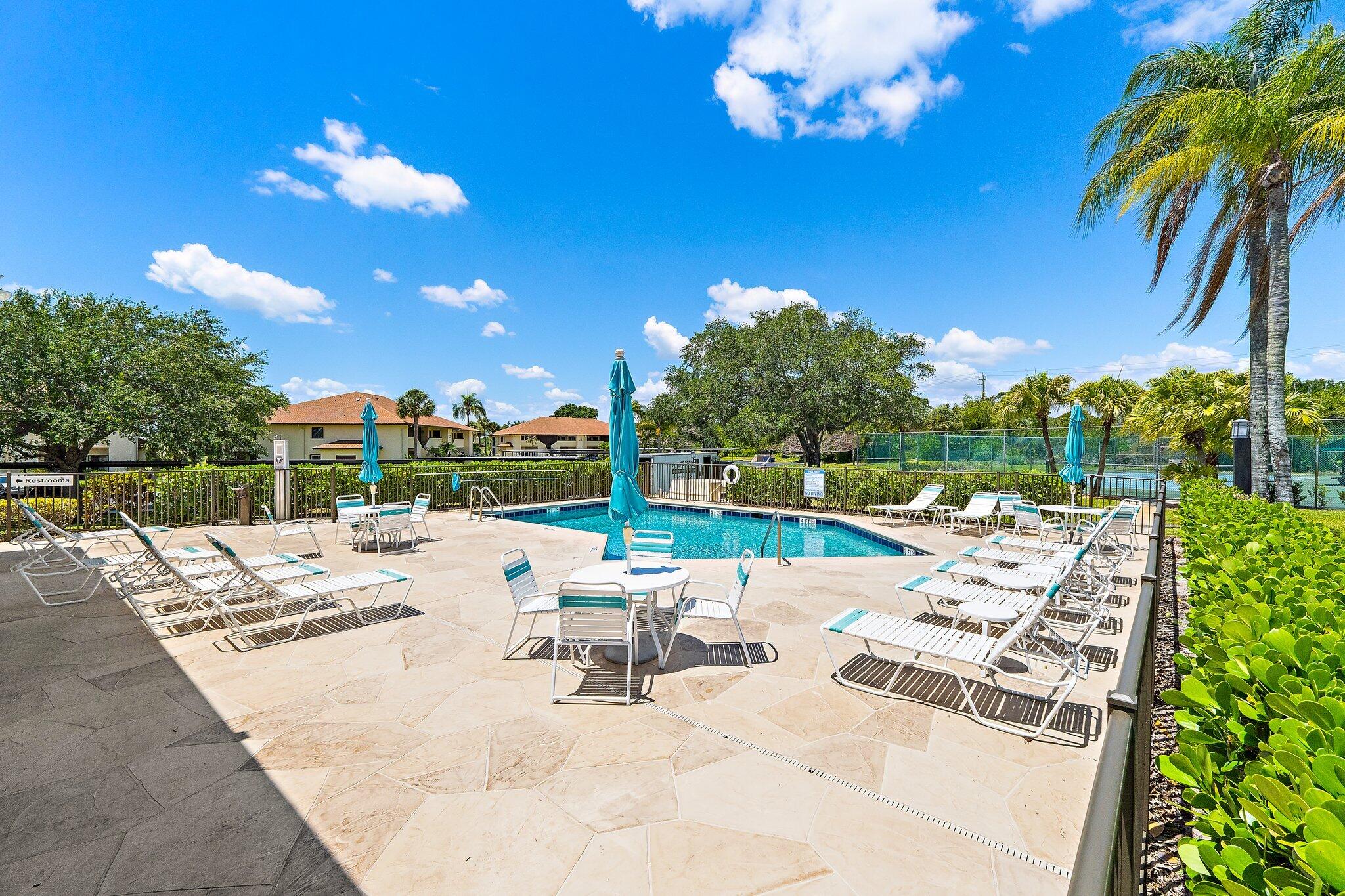 WILLIAMSBURG AT HERITAGE RIDGE CONDO - Residential