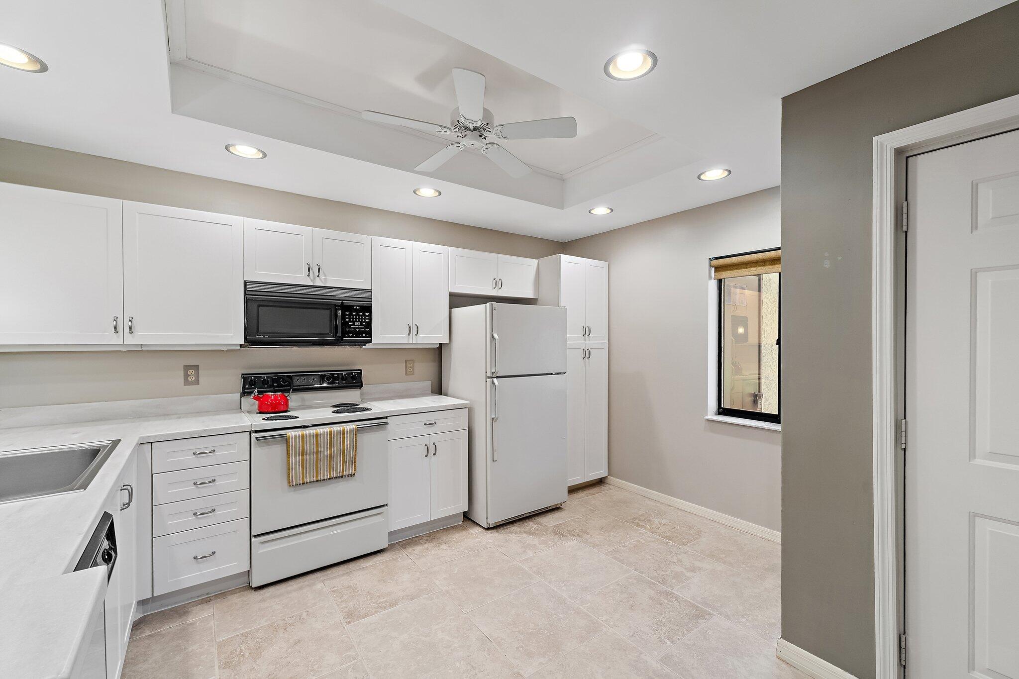 6503 SE Williamsburg Drive 104