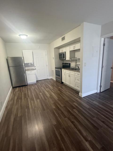 CORAL GARDENS CONDO - Residential