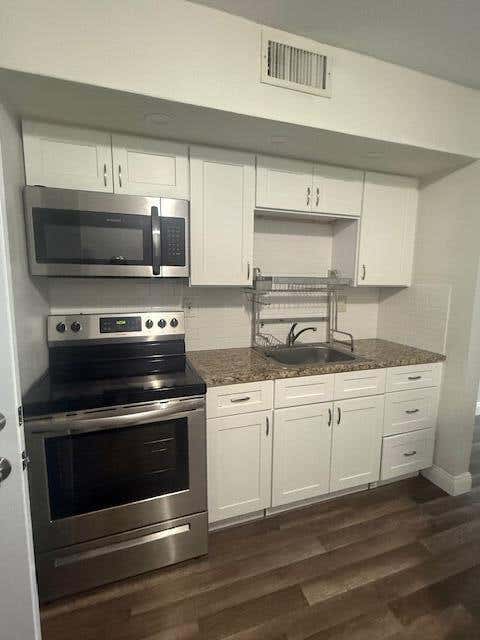Tiny photo for 2710 Riverside Drive #203-a, Coral Springs, FL 33065 (MLS # B26029782)
