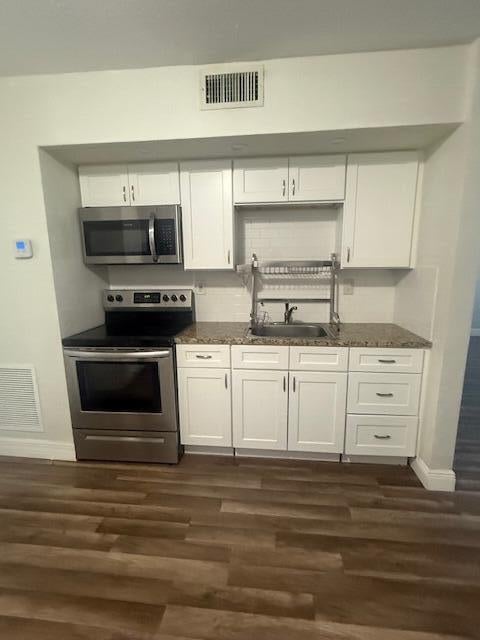 Tiny photo for 2710 Riverside Drive #203-a, Coral Springs, FL 33065 (MLS # B26029782)