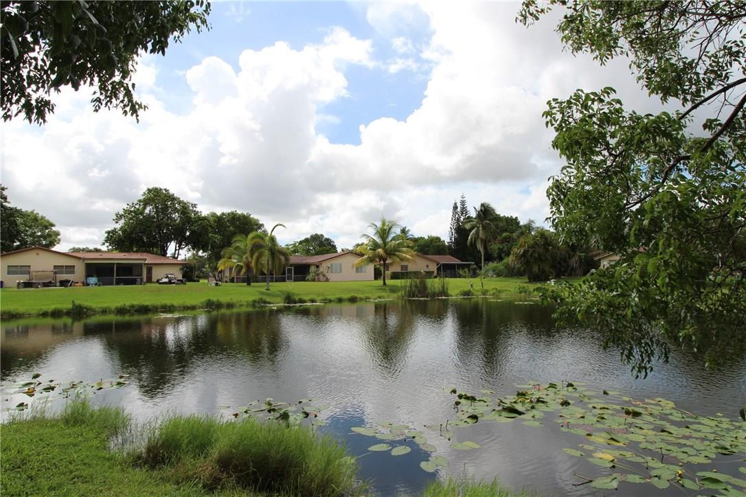 Coral Spgs Country Club - Residential