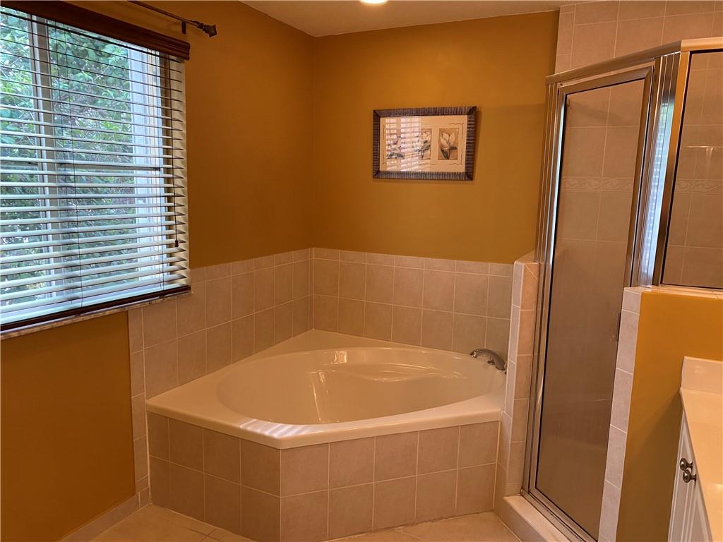 entrada at sunrise - Residential Lease