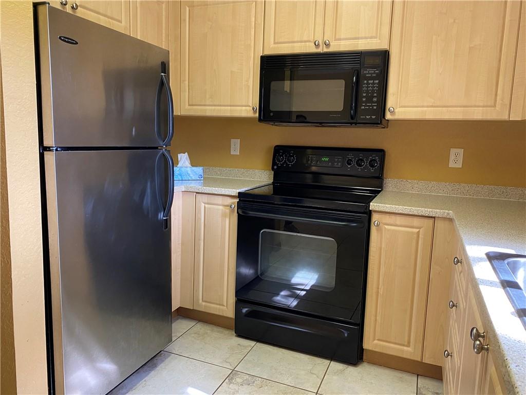 entrada at sunrise - Residential Lease