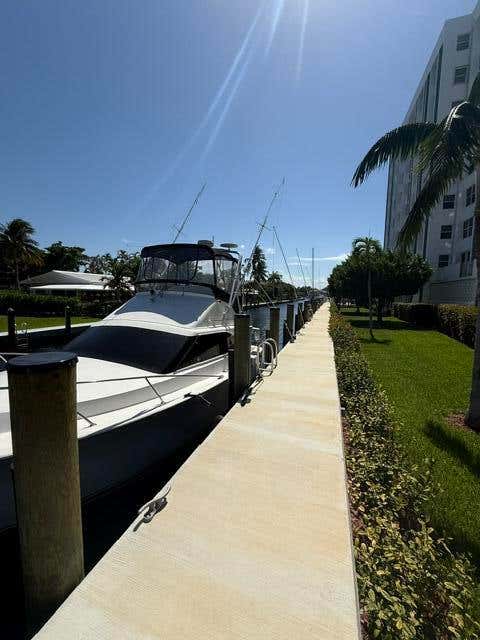 Photo of 3210 SE 10th Street #4a, Pompano Beach, FL 33062 (MLS # B26058976)