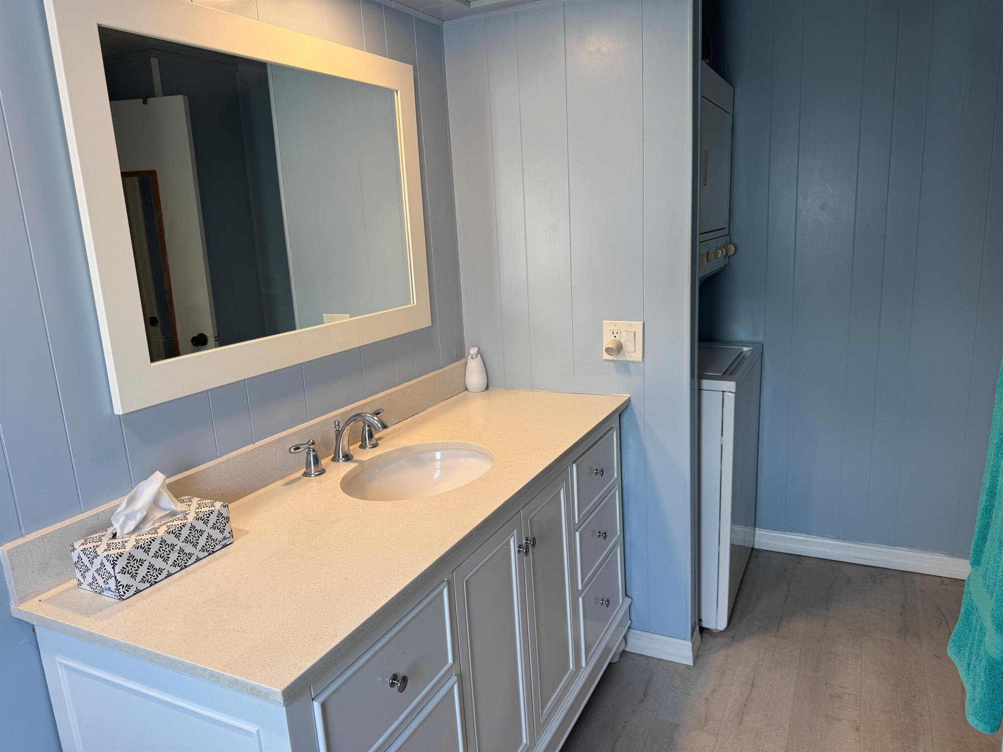 BRINY BREEZES, Inc - Residential