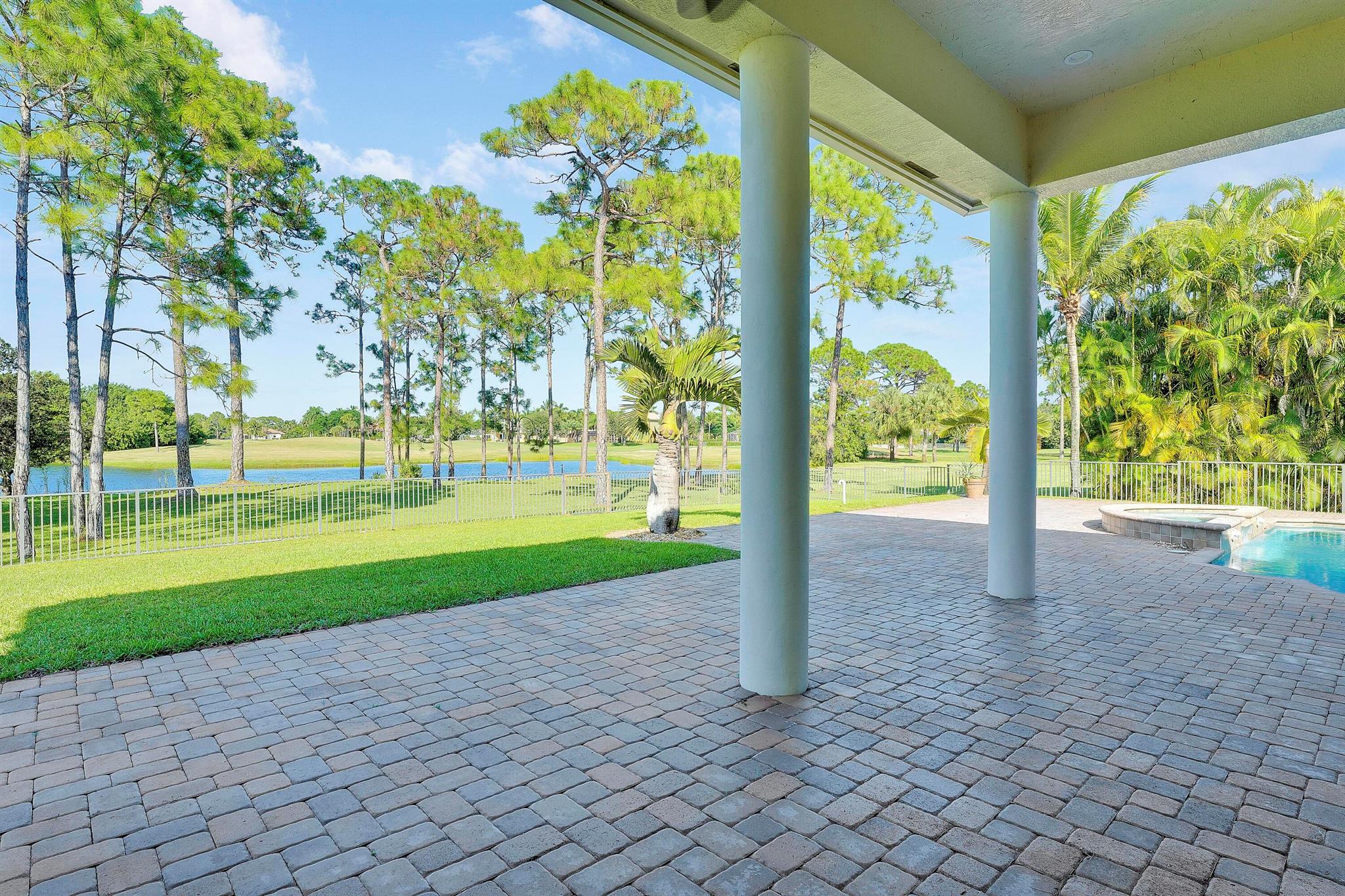 STONEWAL ESTATES - Residential Lease