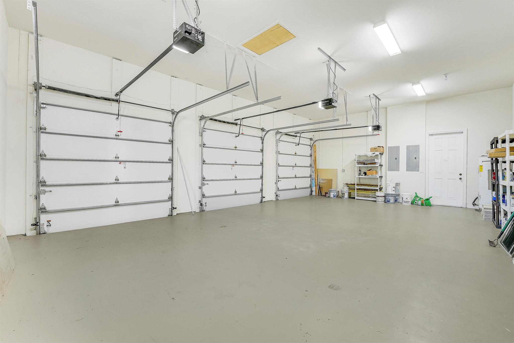 STONEWAL ESTATES - Residential Lease