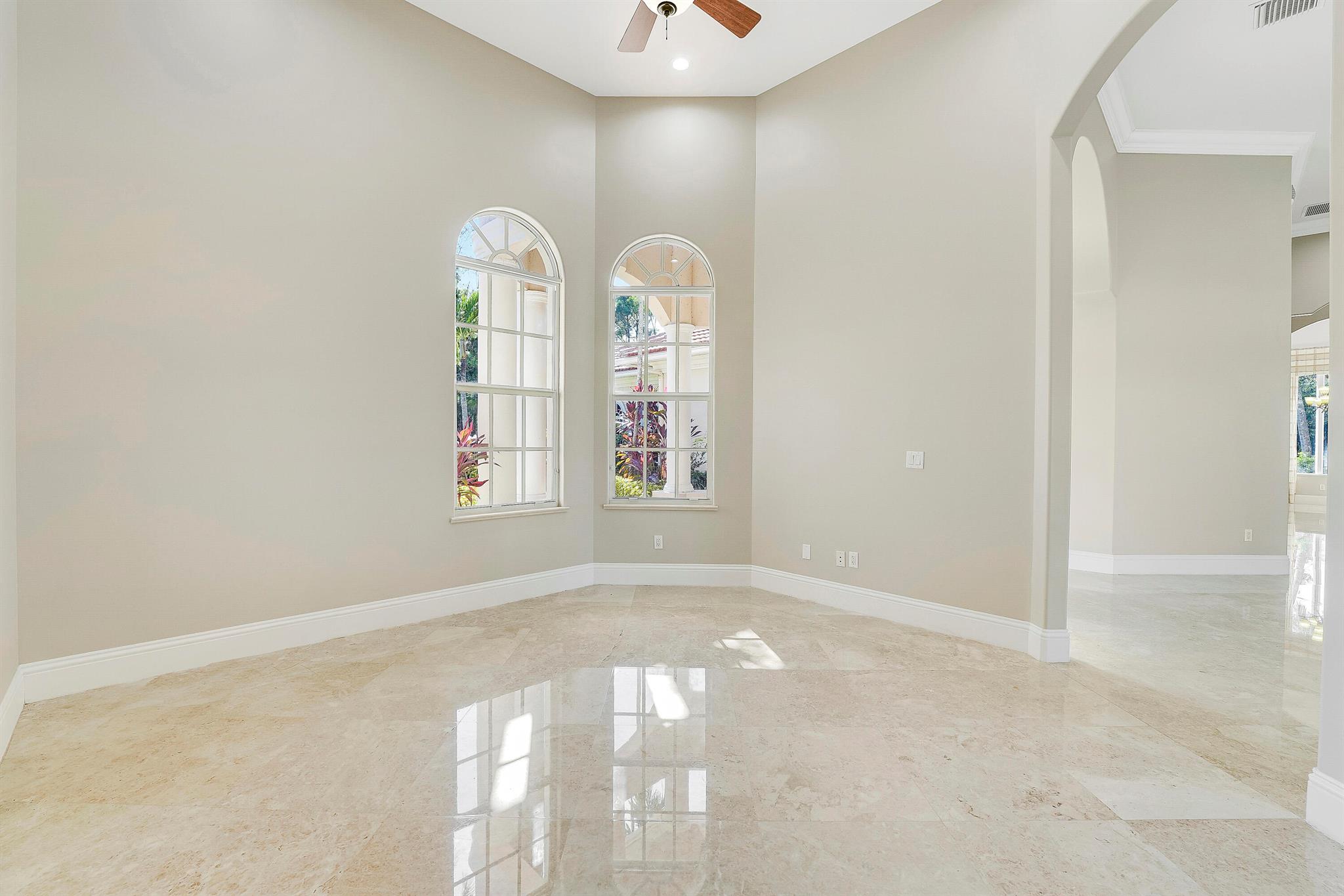 STONEWAL ESTATES - Residential Lease