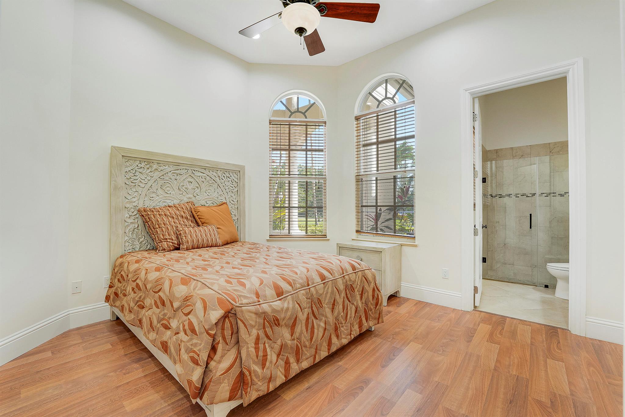 STONEWAL ESTATES - Residential Lease