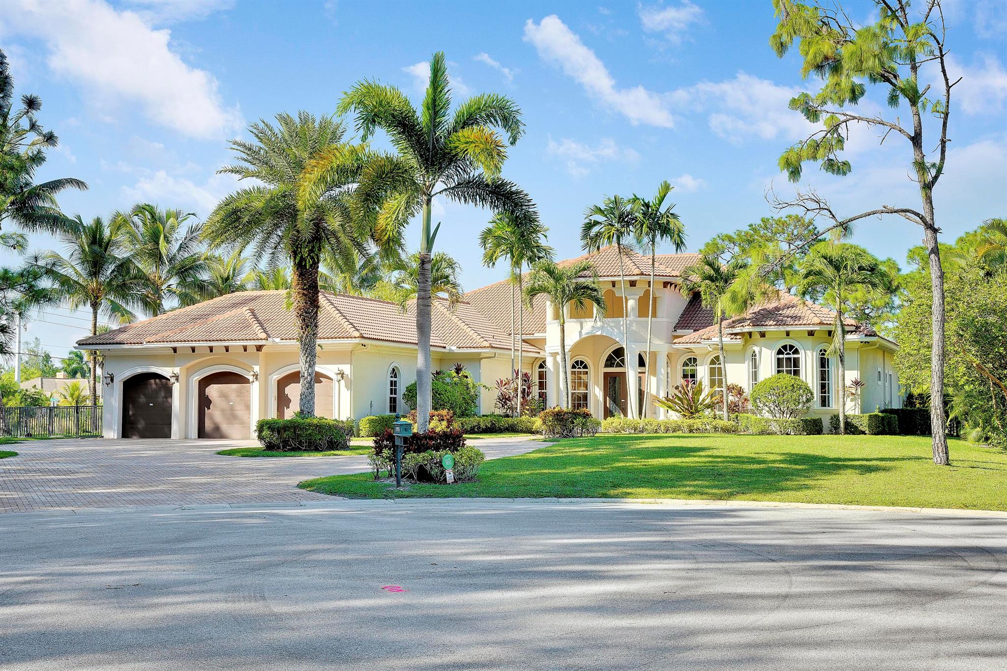 STONEWAL ESTATES - Residential Lease