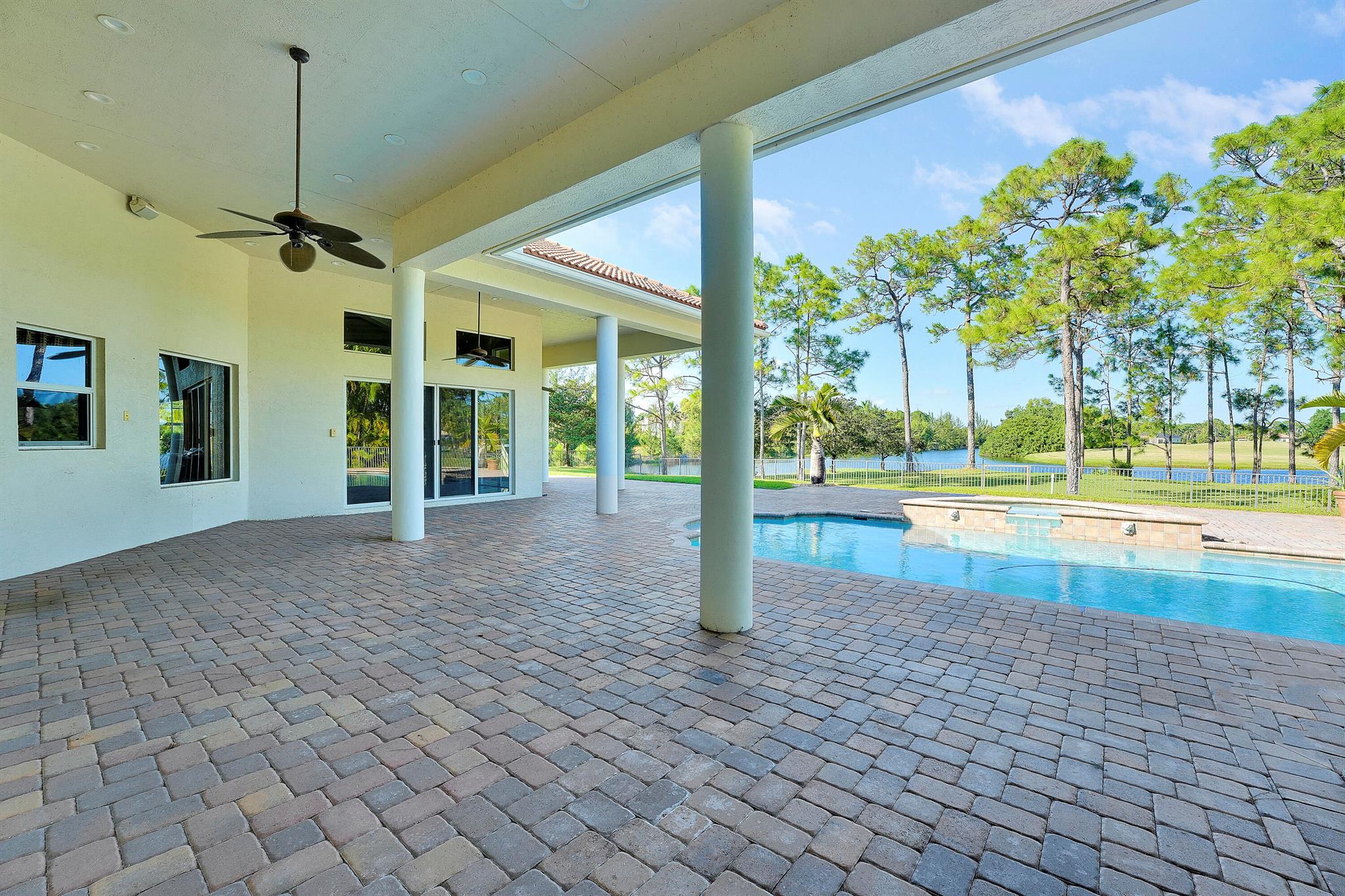 STONEWAL ESTATES - Residential Lease