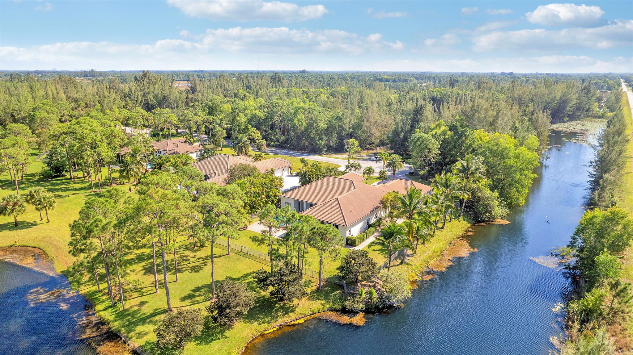 STONEWAL ESTATES - Residential Lease