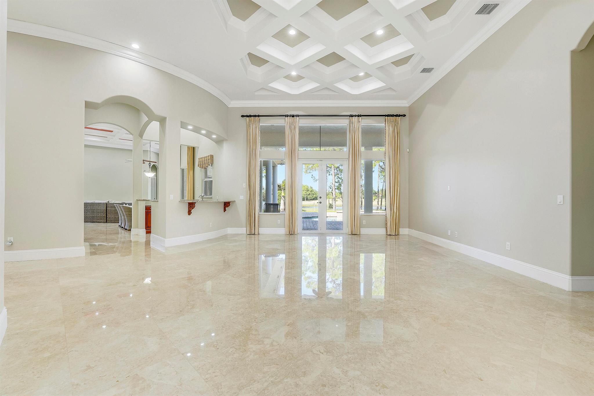 STONEWAL ESTATES - Residential Lease