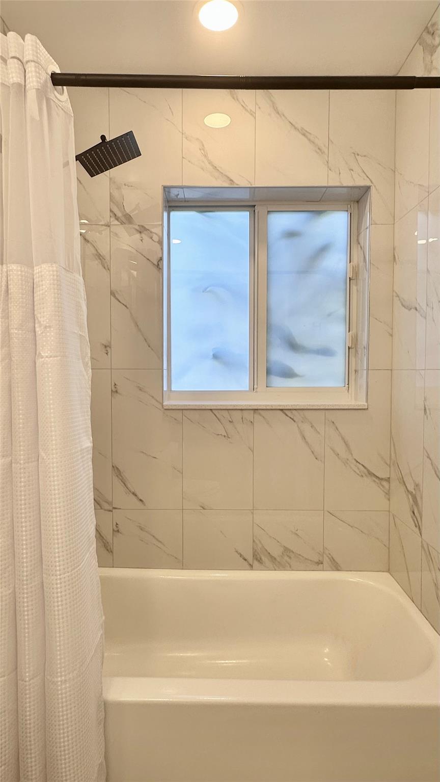 Progresso 2-18 D - Residential Lease