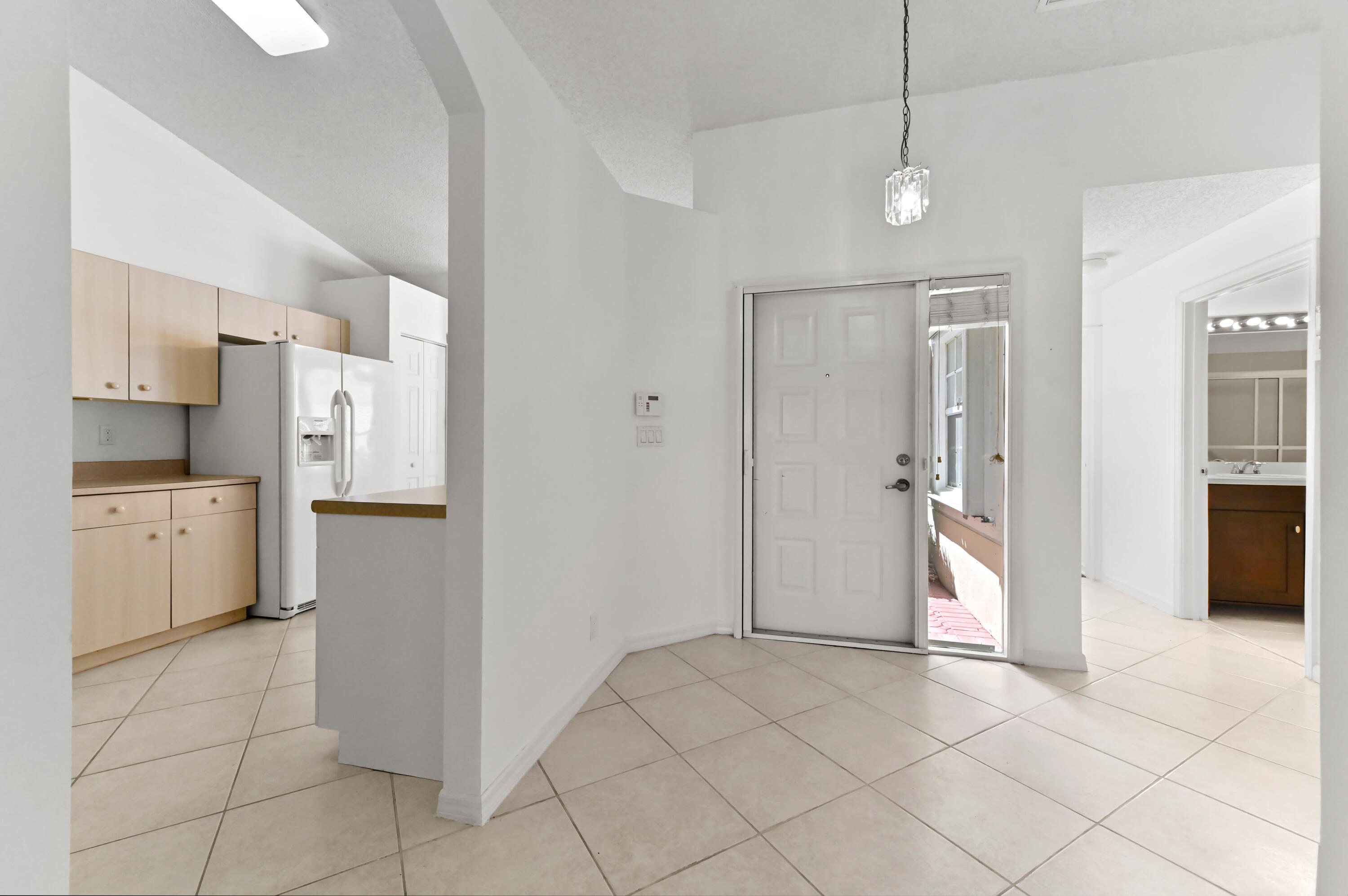 FLORAL LAKES - Residential