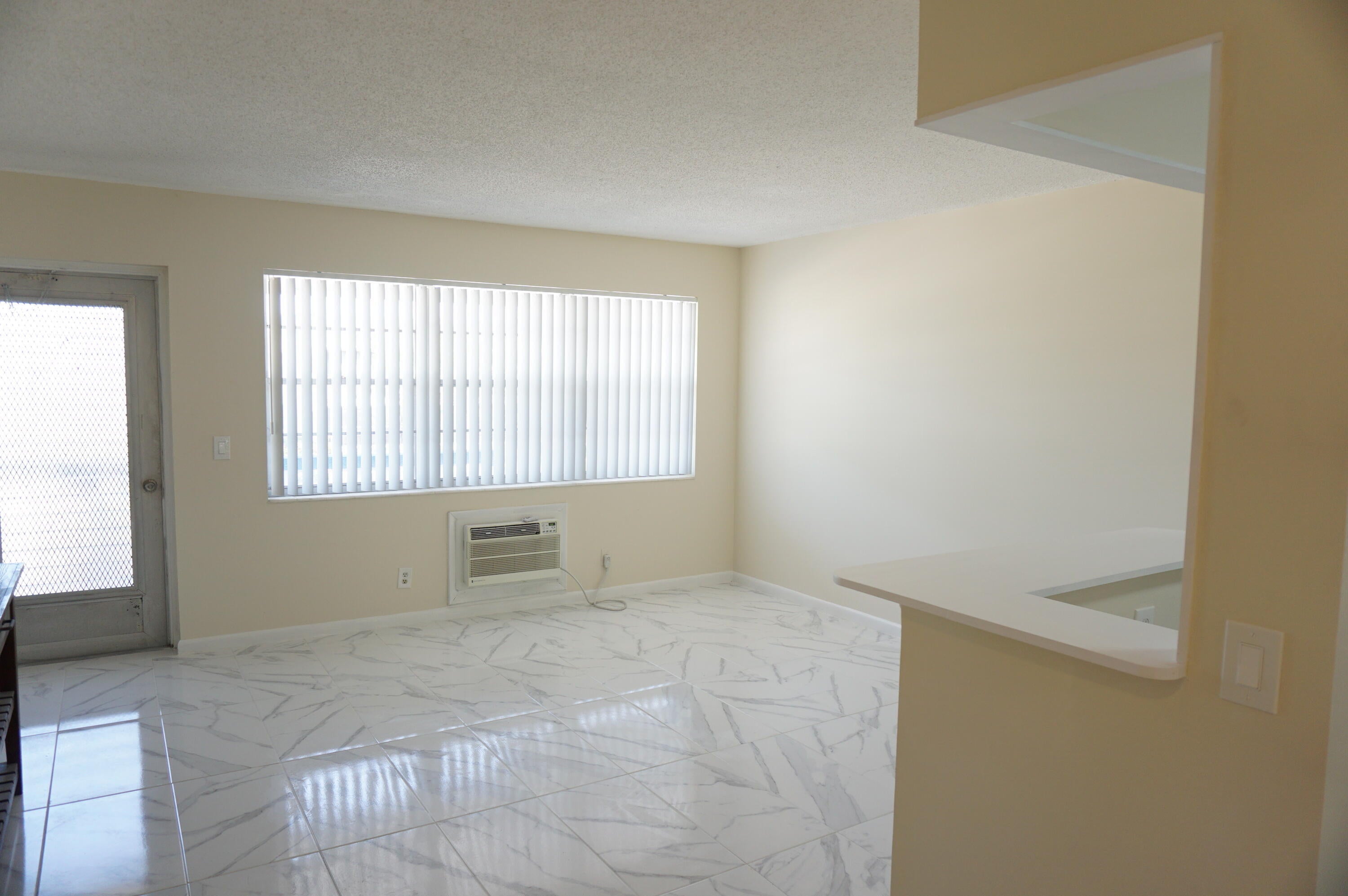 33 Windsor B