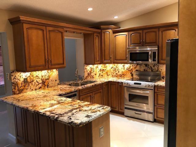 Ramblewood South 78-19 B - Residential