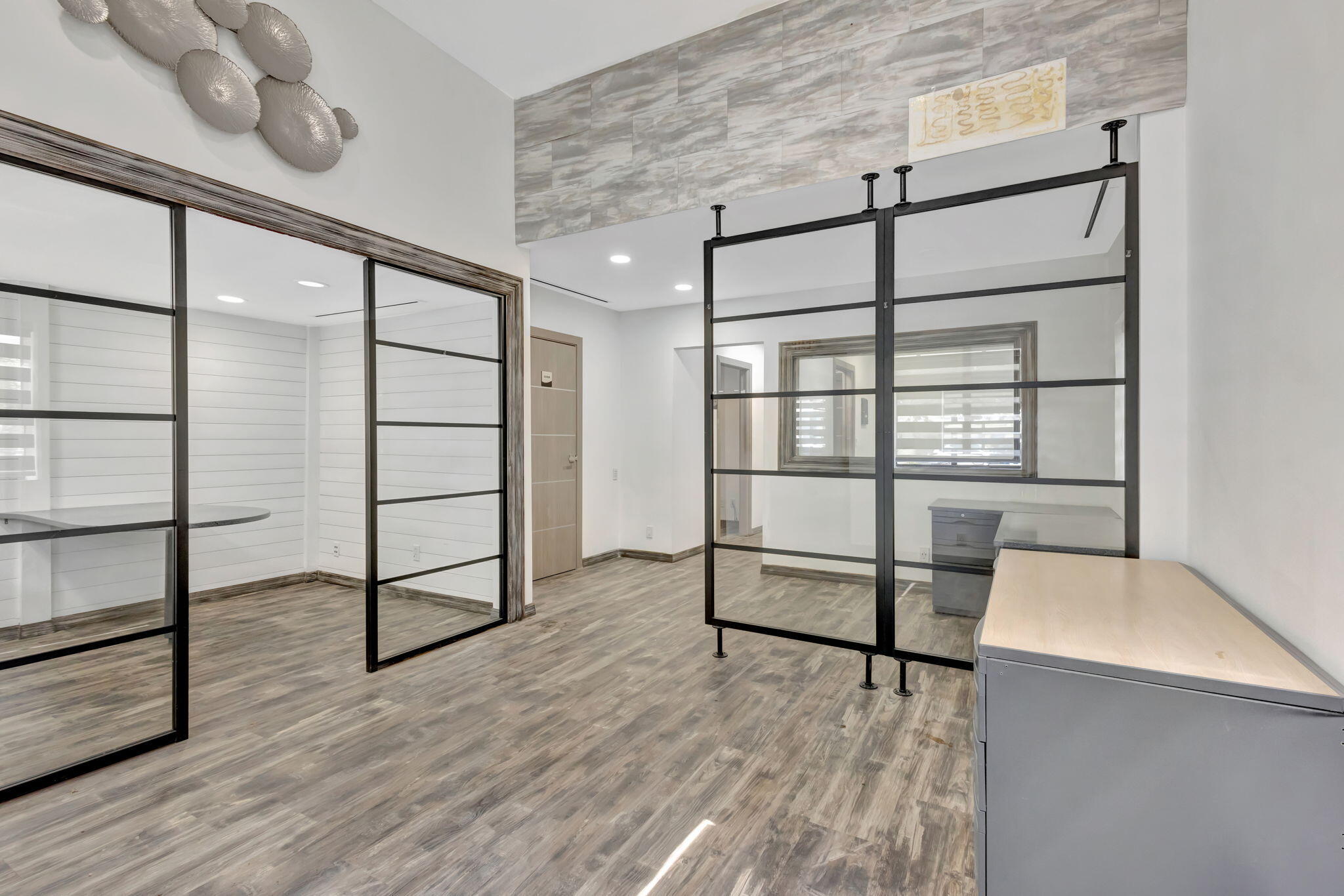 228 Hibiscus Street 1