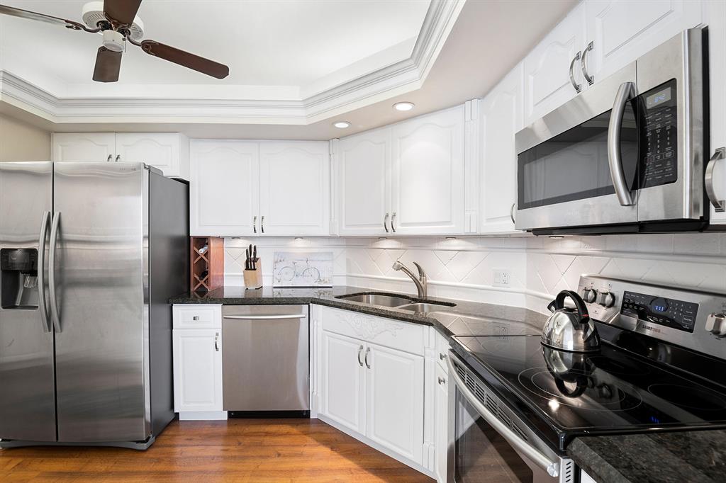 BEACH WALK CONDO - Residential