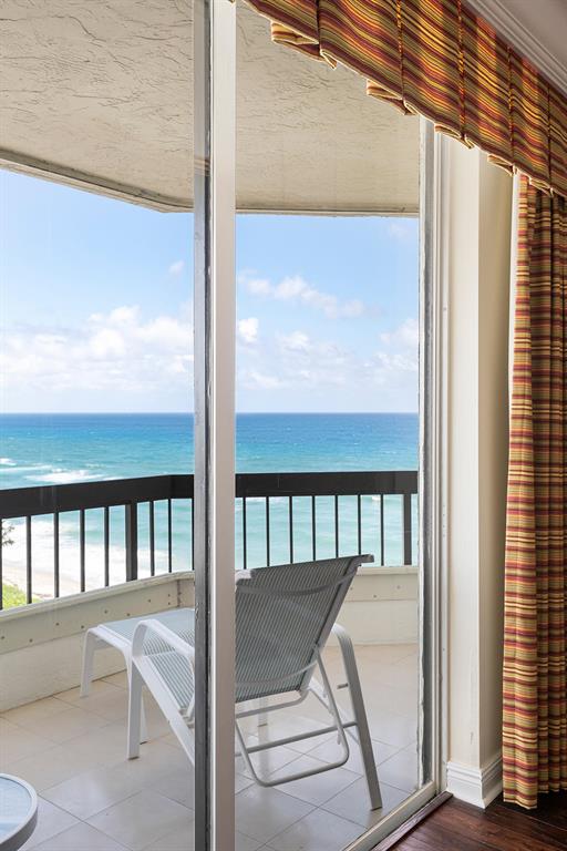 BEACH WALK CONDO - Residential