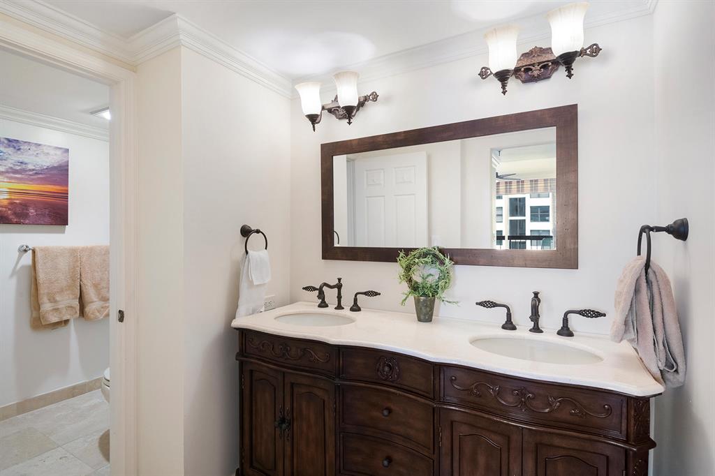 BEACH WALK CONDO - Residential