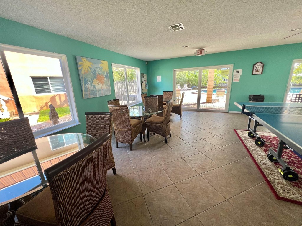 MANOR GROVE VILLAGE ONE I - Residential Lease