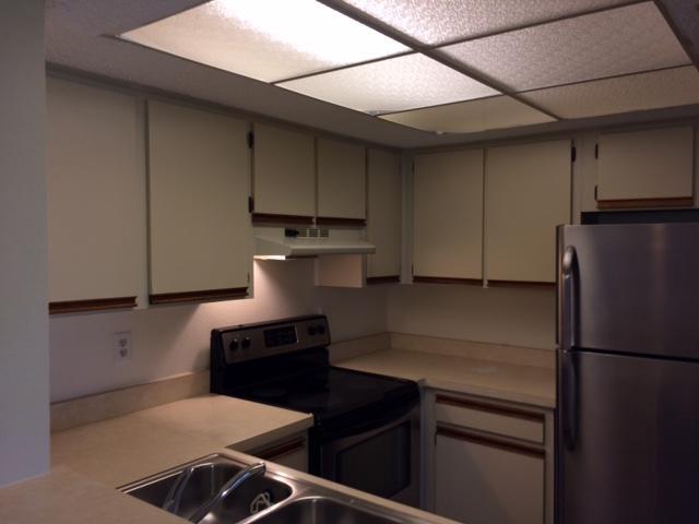 MIDPORT PLACE I, A CONDOMINIUM - Residential Lease