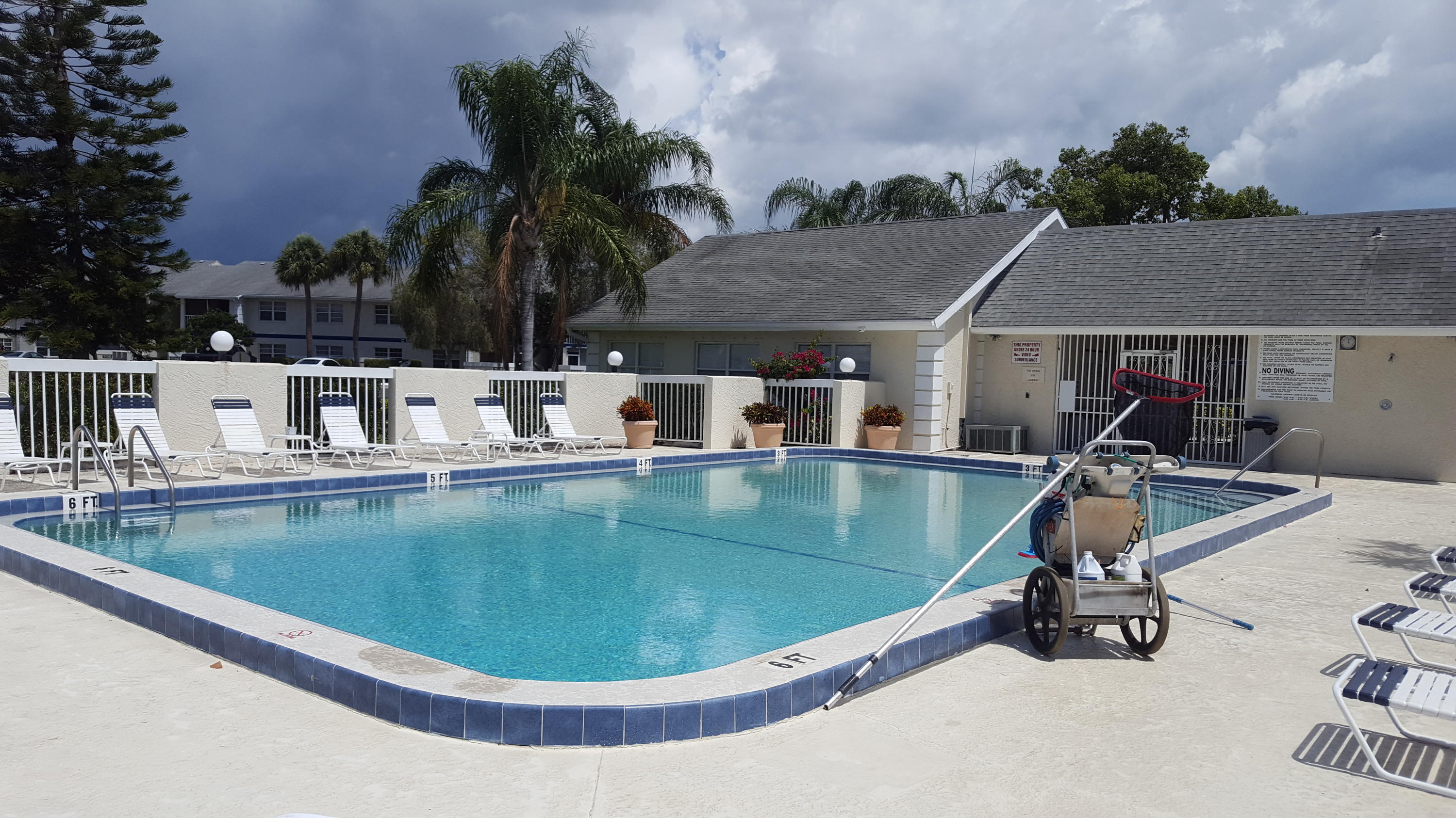 MIDPORT PLACE I, A CONDOMINIUM - Residential Lease