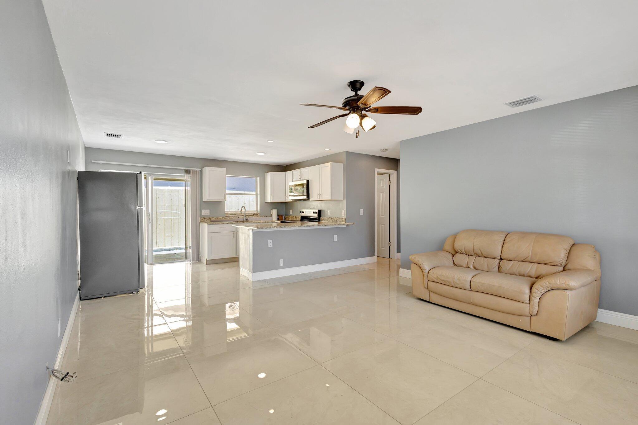 212 Palmetto Drive