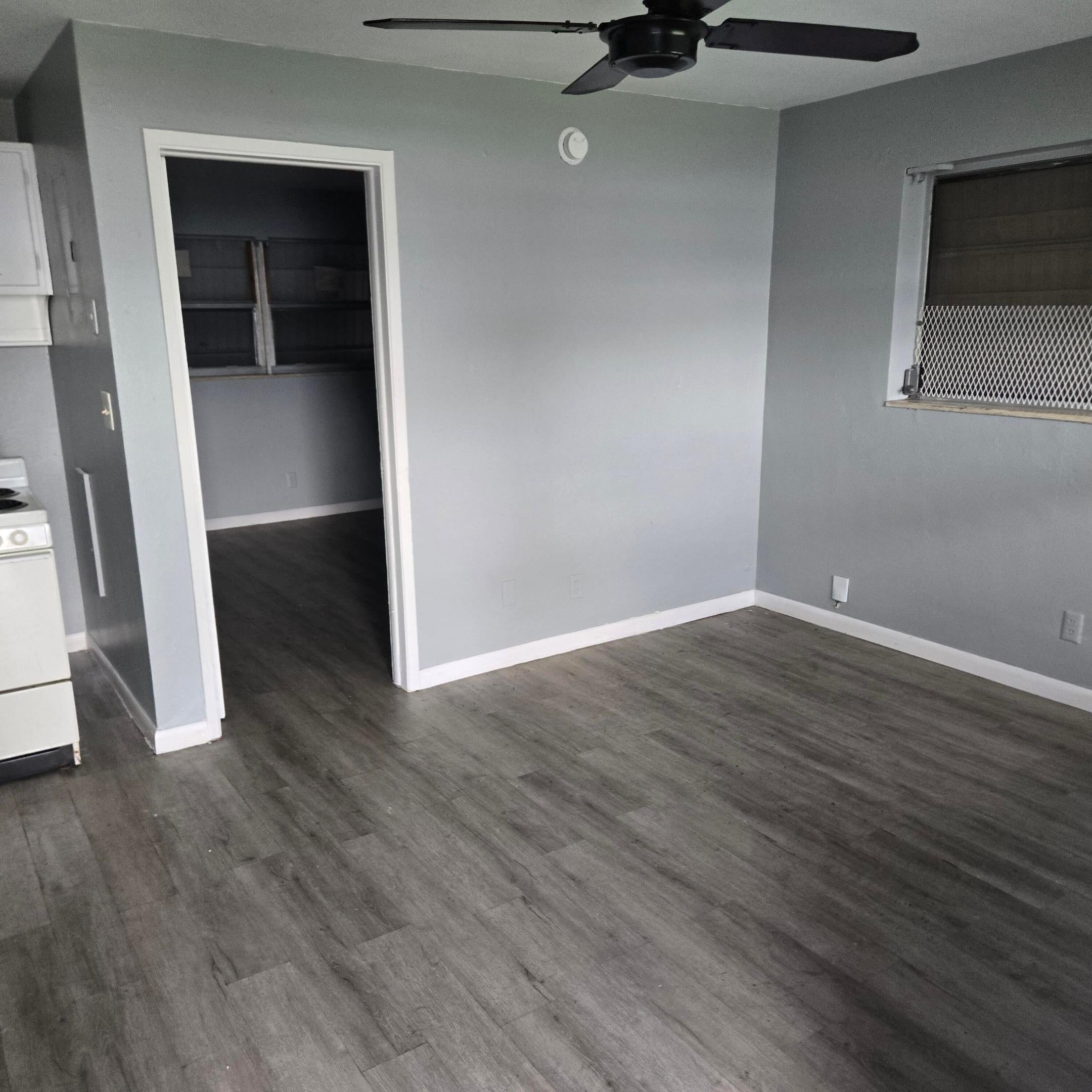 2850 SW 1st Street 4
