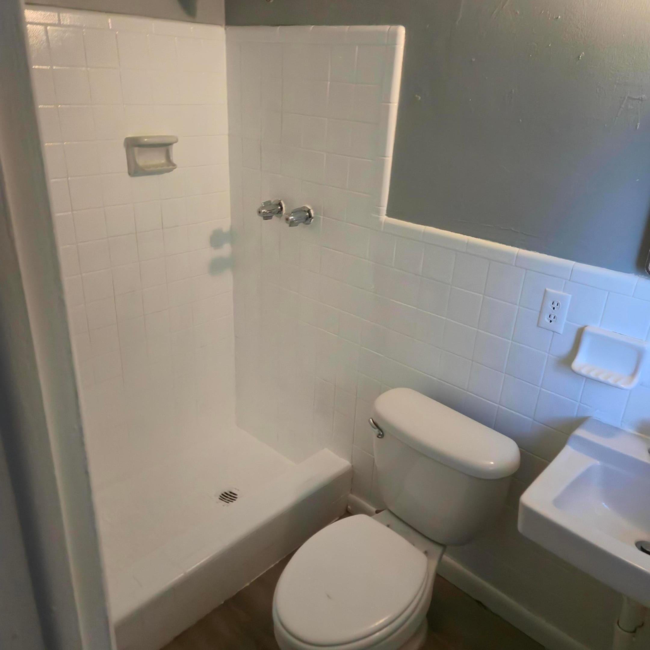 2850 SW 1st Street 4
