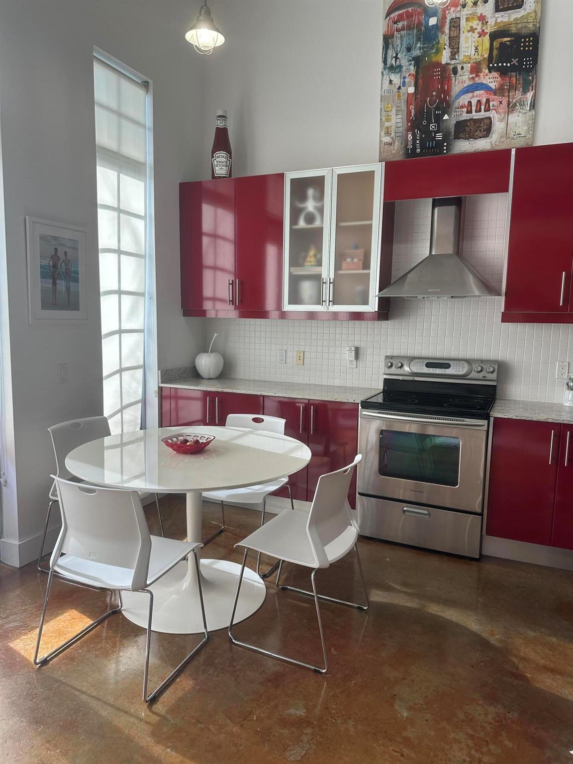 185 NE 4th Avenue E 209