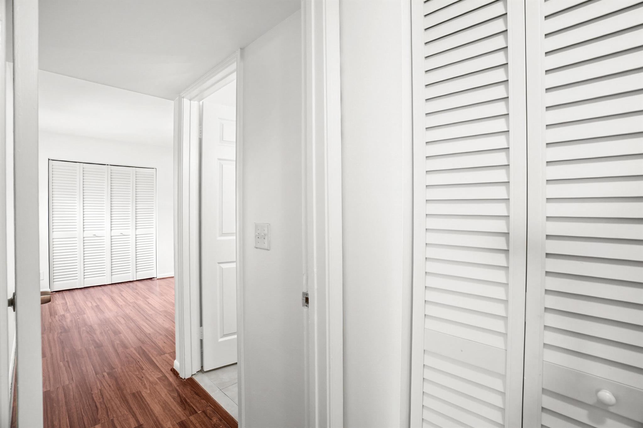 COURTYARDS AT BOCA II - Residential