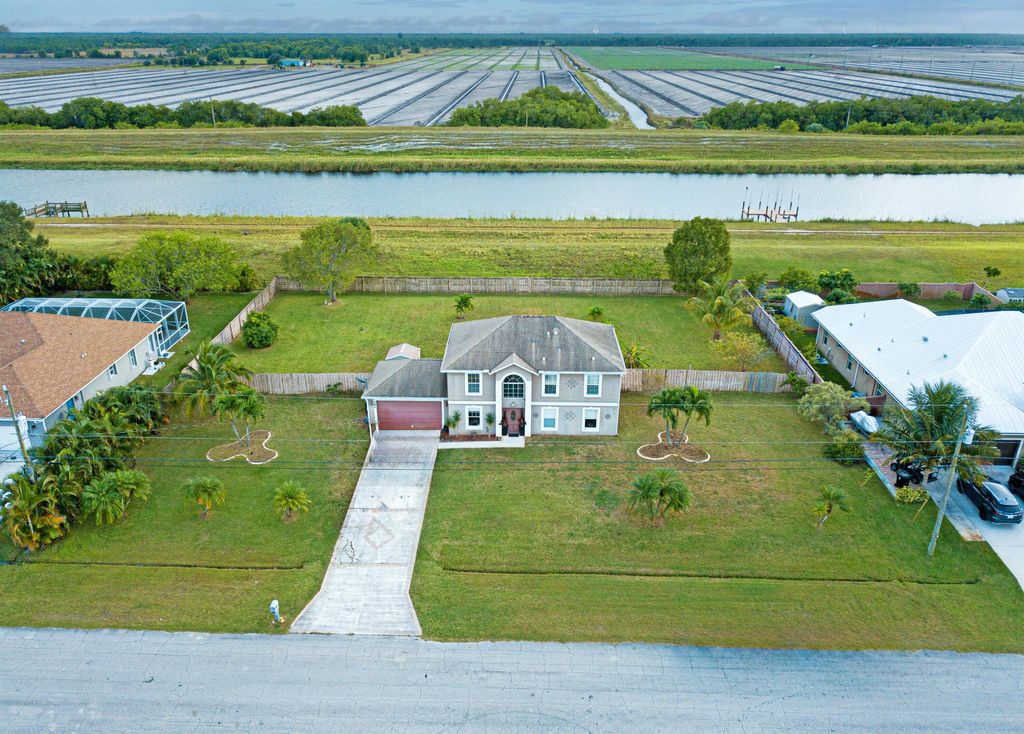 Photo of 385 SW Kestor Drive, Port Saint Lucie, FL 34953 (MLS # R10936270)