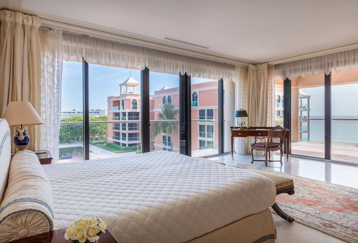 TWO NORTH BREAKERS ROW CONDO - Residential