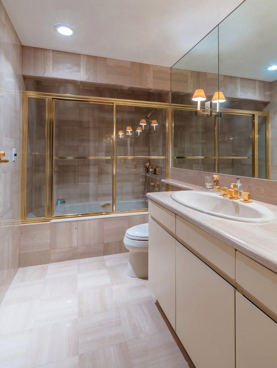 TWO NORTH BREAKERS ROW CONDO - Residential