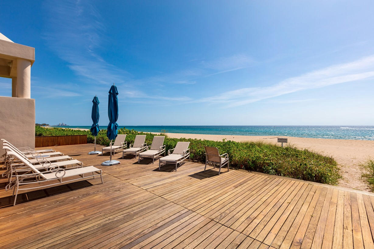 TWO NORTH BREAKERS ROW CONDO - Residential