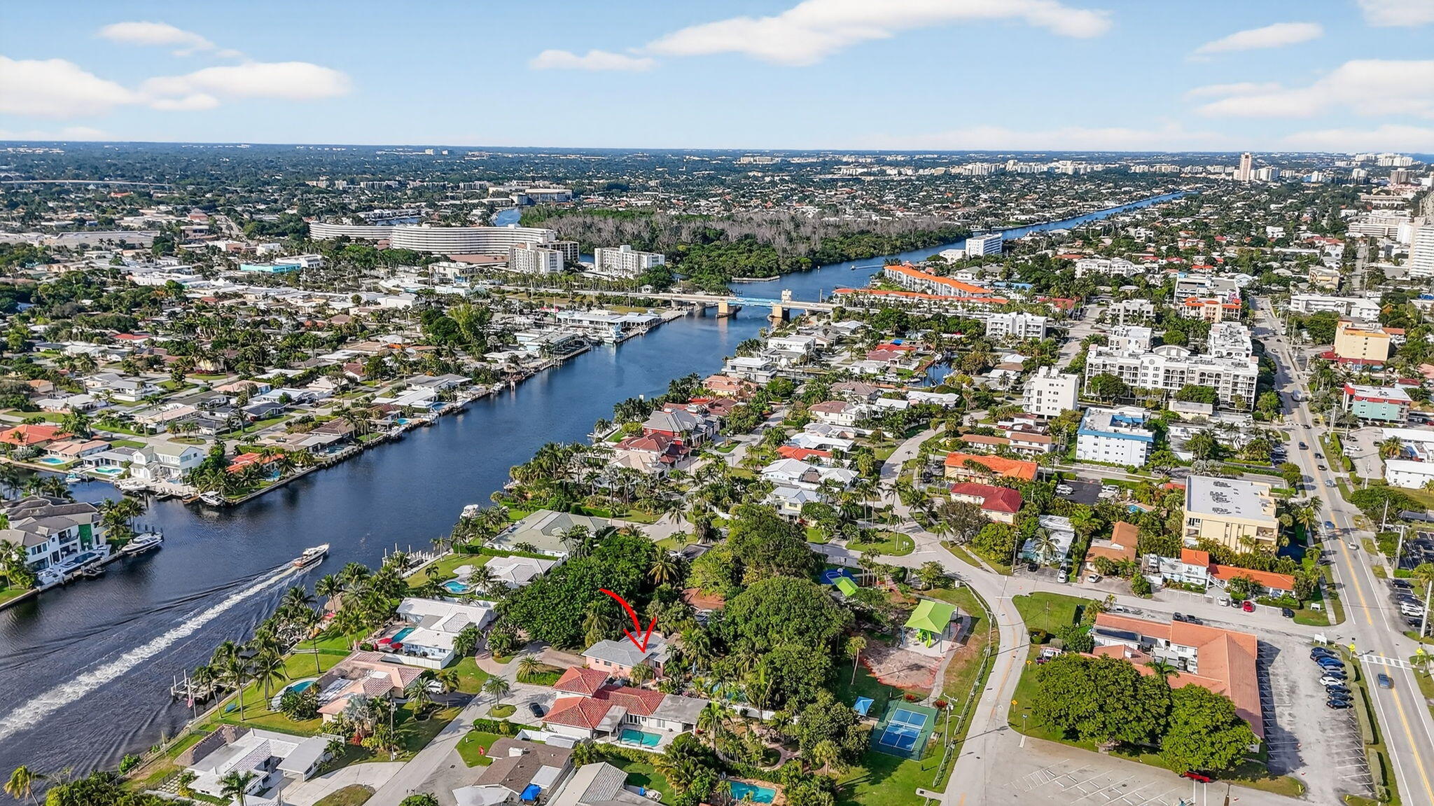 PIRATES COVE - Residential