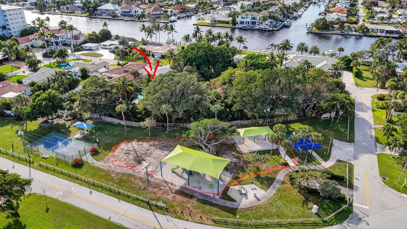 PIRATES COVE - Residential