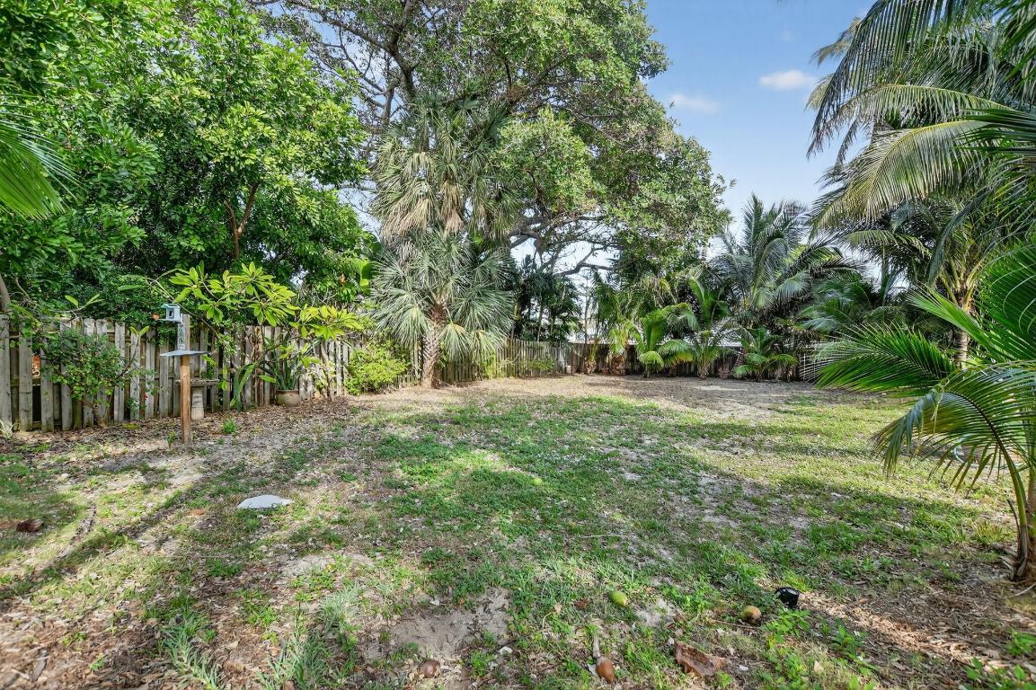 PIRATES COVE - Residential